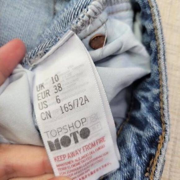 Topshop Moto Kiri Women's Blue Denim Frayed‎ Hem Jean Short Size 6 - Picture 5 of 7